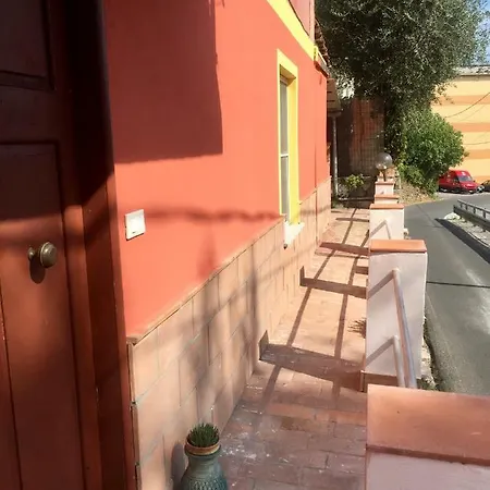 La Casetta Rossa Σπίτι διακοπών Λα Σπέτσια
